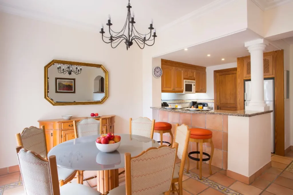 Marriott Son Antem Villa Dining and Kitchenette