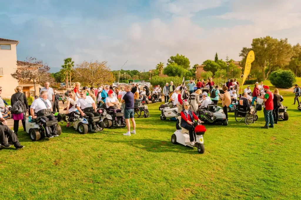 Opening day at Marriott Golf Son Antem with multiple golfers using ParaGolfers